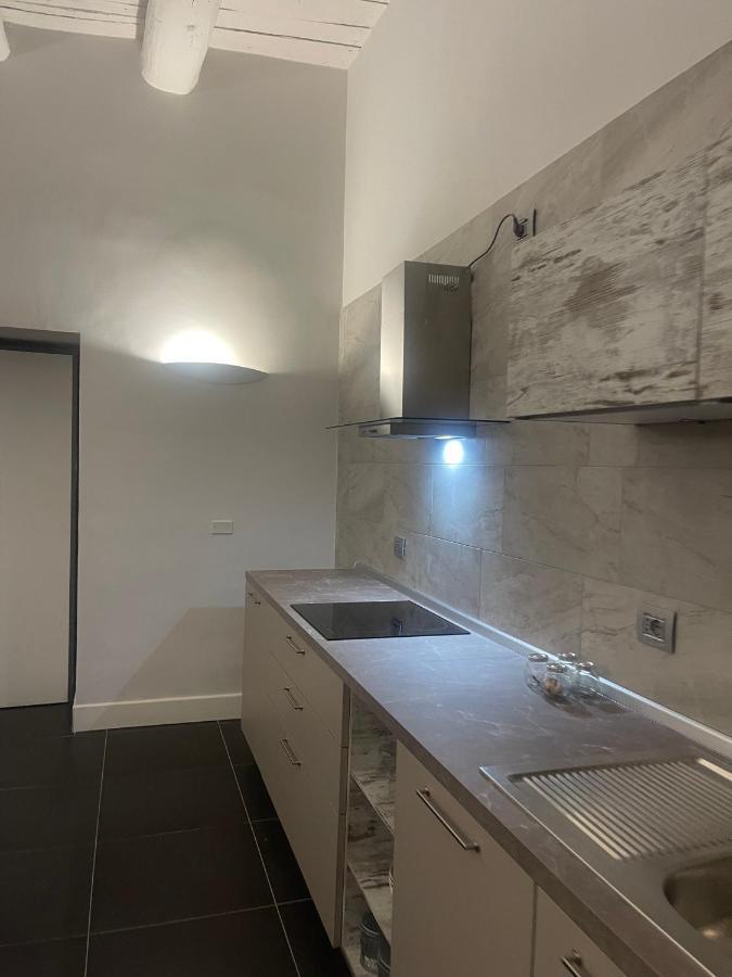 Katia'S Apartments กาแซร์ตา ภายนอก รูปภาพ