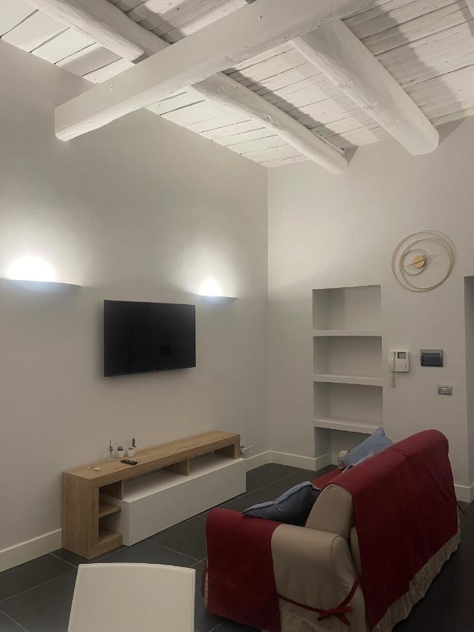 Katia'S Apartments กาแซร์ตา ภายนอก รูปภาพ